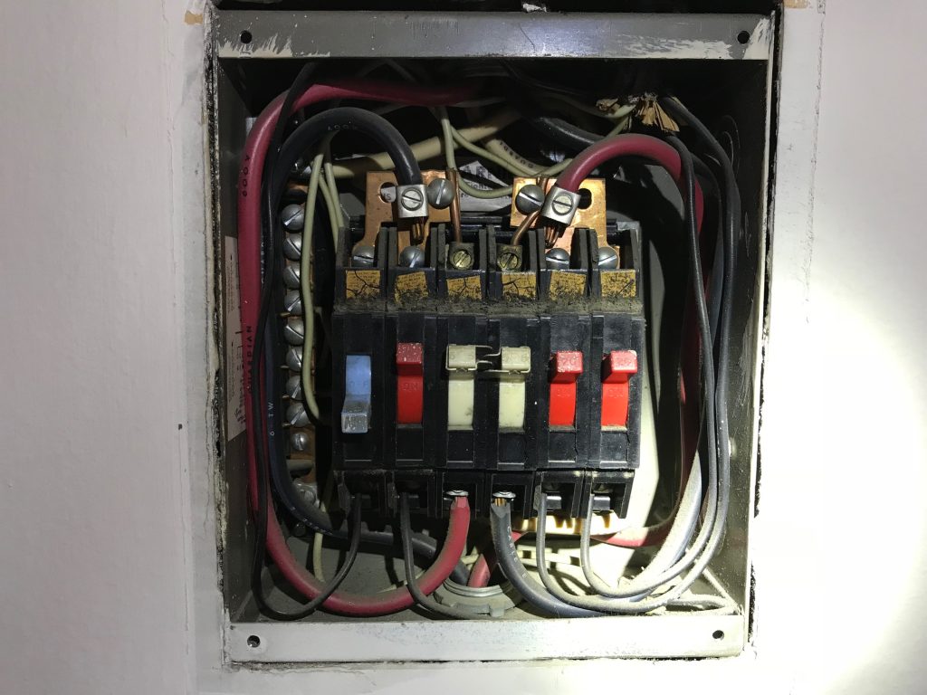 Circuit breaker tripping in a residential electrical panel in Los Gatos, CA